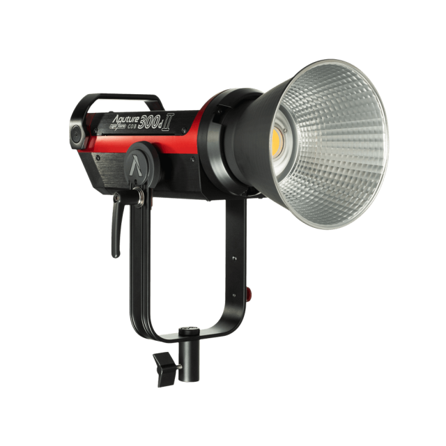 Aputure LS C300dⅡ (Daylight LED) | 撮影機材レンタル ビデオサービス